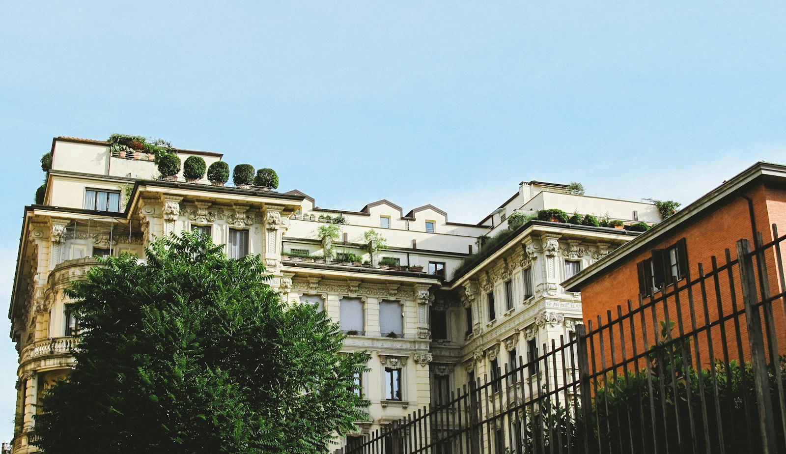 Facciata di un palazzo residenziale